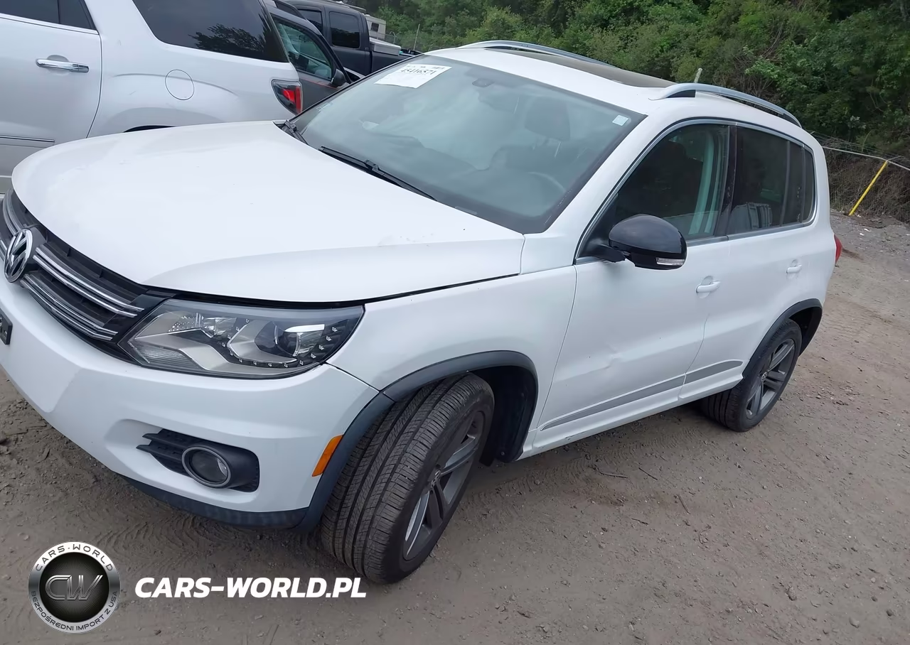 2017 Volkswagen Tiguan 2.0T Sport VIN:WVGUV7AXXHK020422 - 2