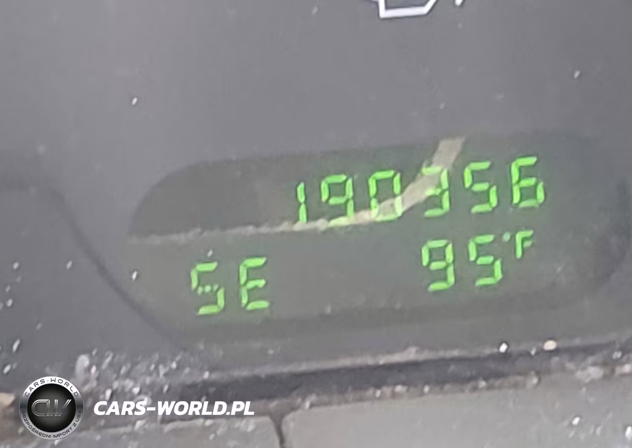 2004 Ford Expedition Xls VIN:1FMRU13W24LB07746 - 15