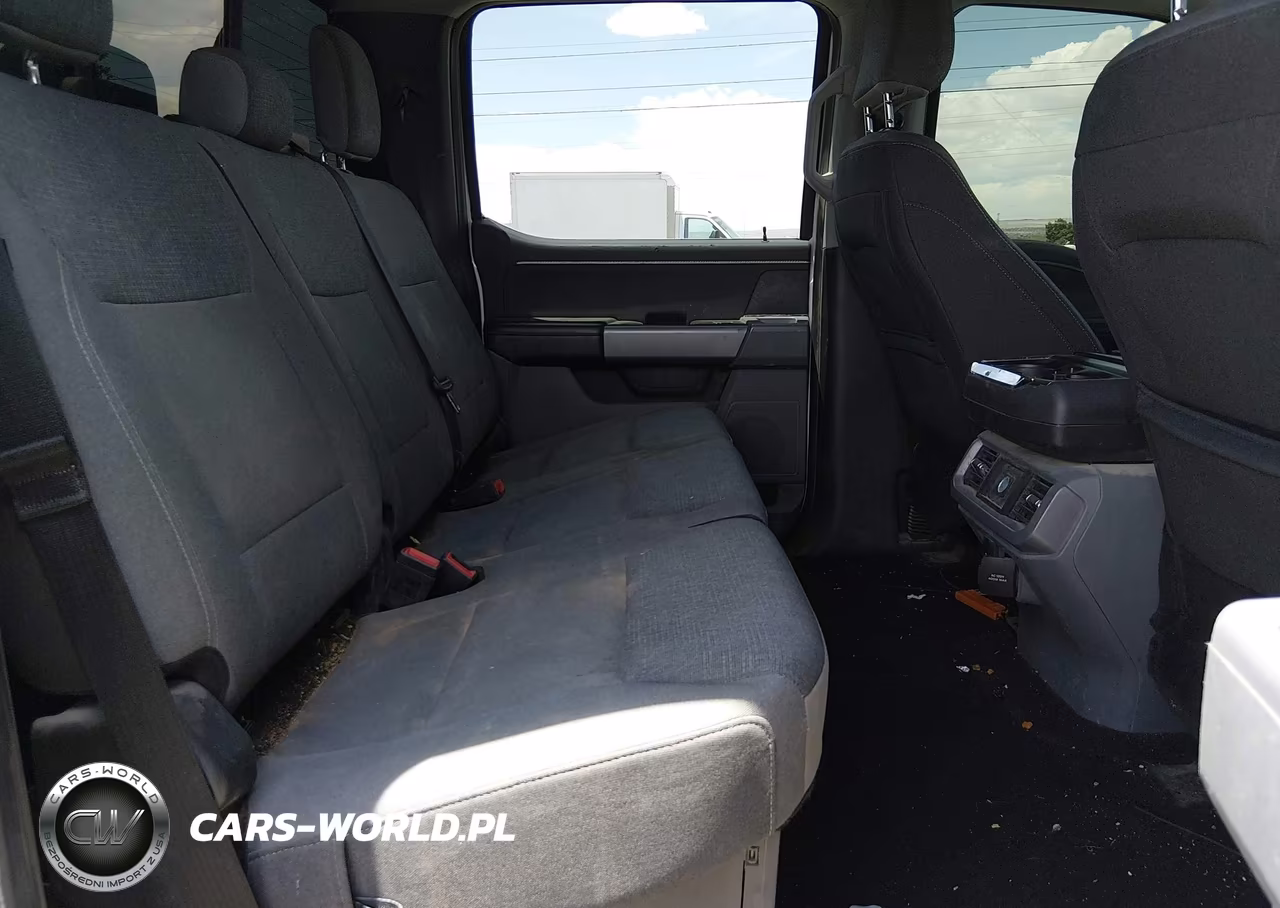 2024 Ford F-150 Xlt VIN:1FTFW3L59RKD69670 - 8