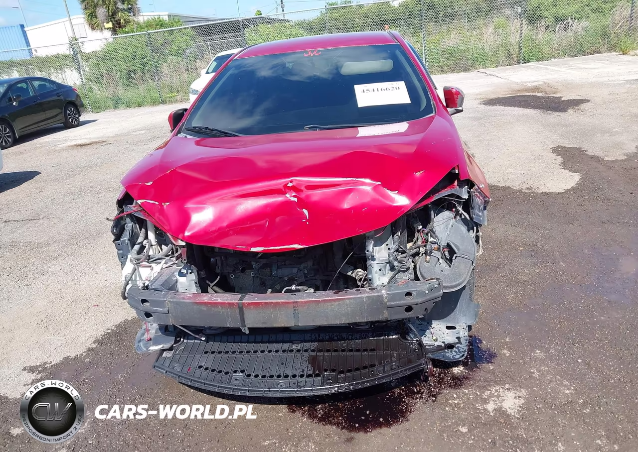 2015 Toyota Corolla L VIN:2T1BURHEXFC319566 - 6
