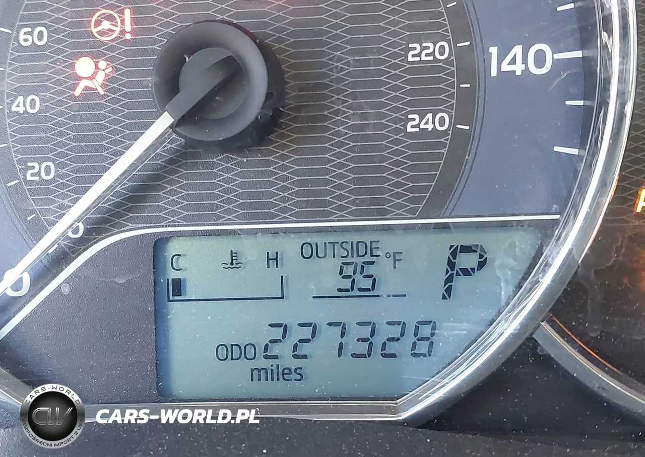 2015 Toyota Corolla L VIN:2T1BURHEXFC319566 - 7