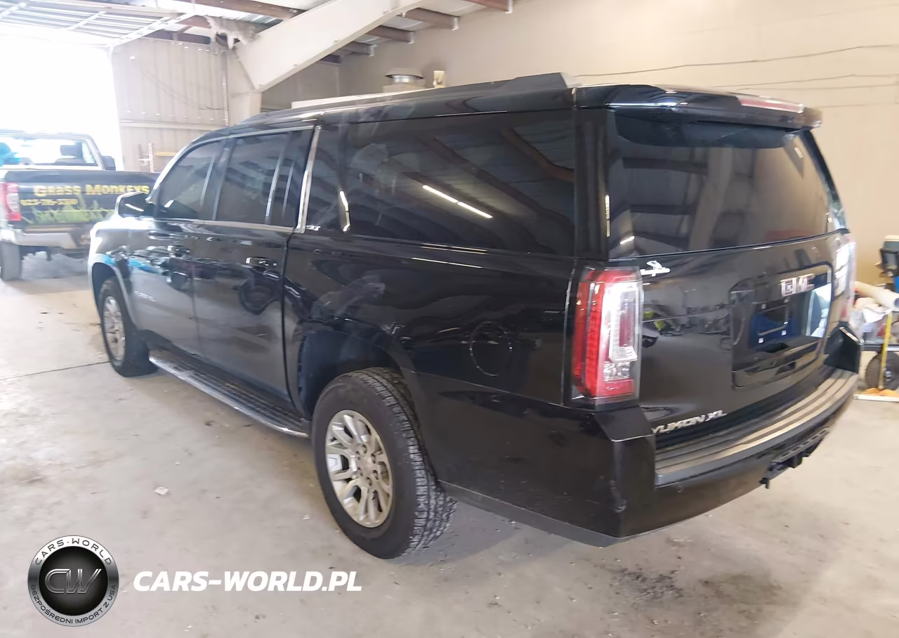2019 GMC Yukon Xl Slt VIN:1GKS2GKC4KR309279 - 3