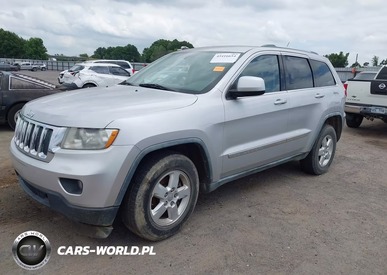2011 Jeep Grand Cherokee Laredo VIN:1J4RS4GG3BC564085 - 2