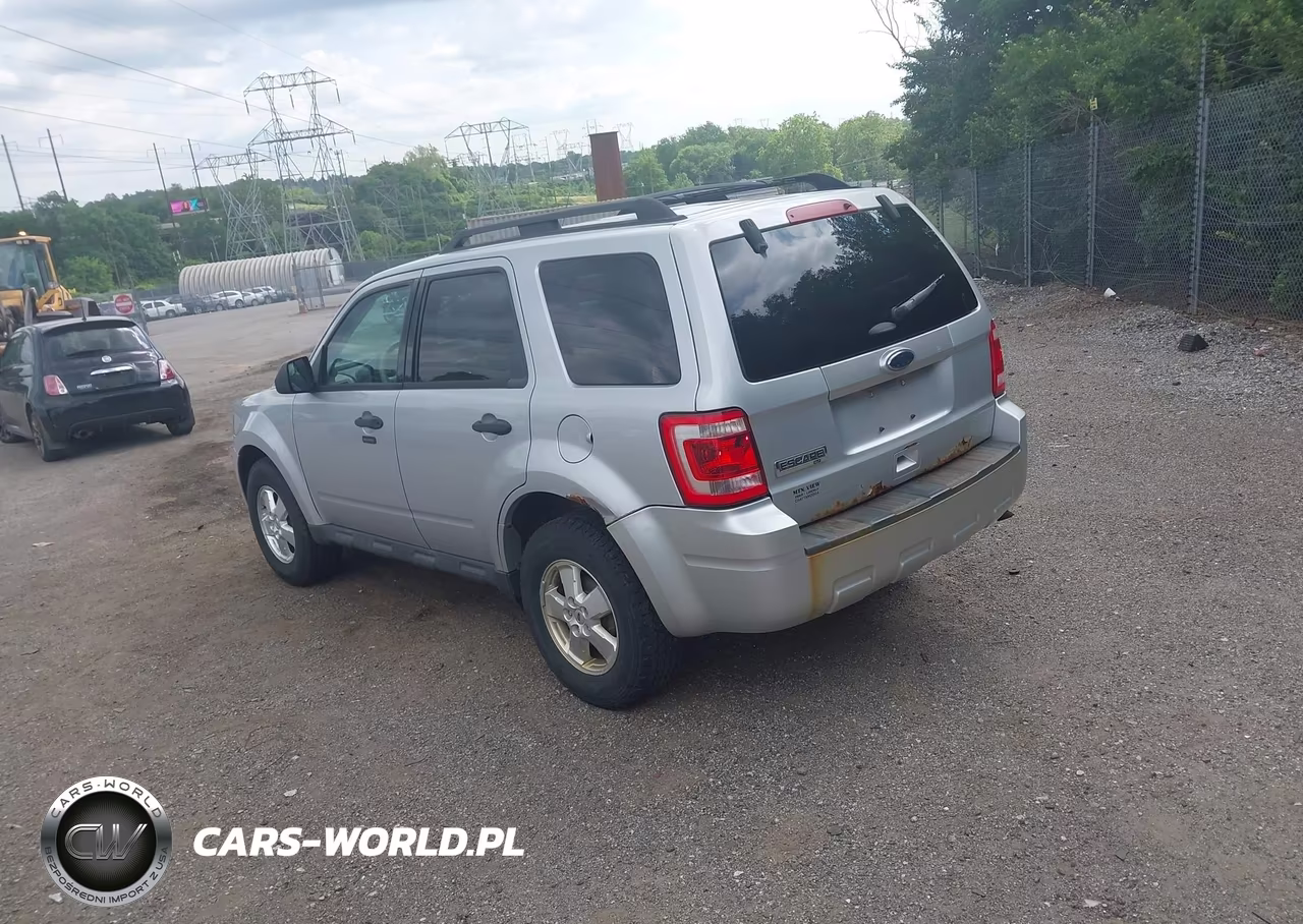 2012 Ford Escape Xlt VIN:1FMCU0D74CKA62207 - 3