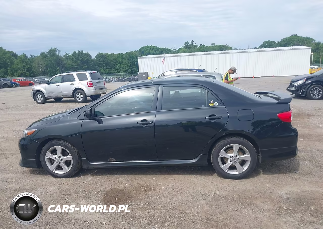 2012 Toyota Corolla S VIN:2T1BU4EE9CC885849 - 14