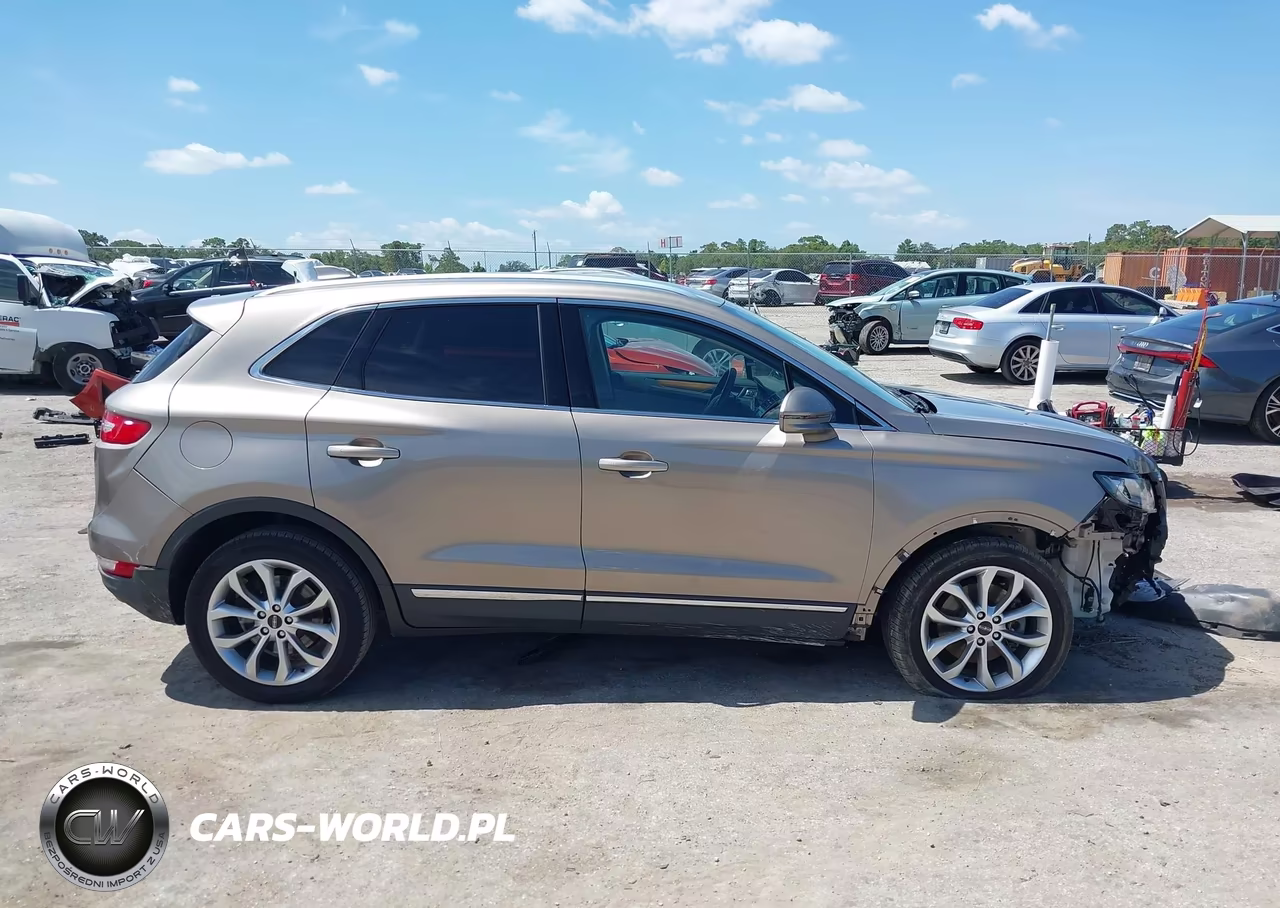 2019 Lincoln Mkc Select VIN:5LMCJ2C90KUL50183 - 13