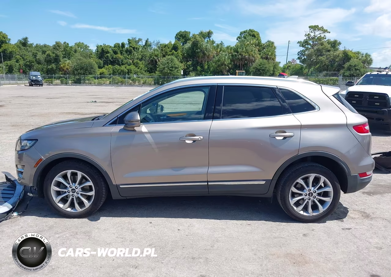 2019 Lincoln Mkc Select VIN:5LMCJ2C90KUL50183 - 14