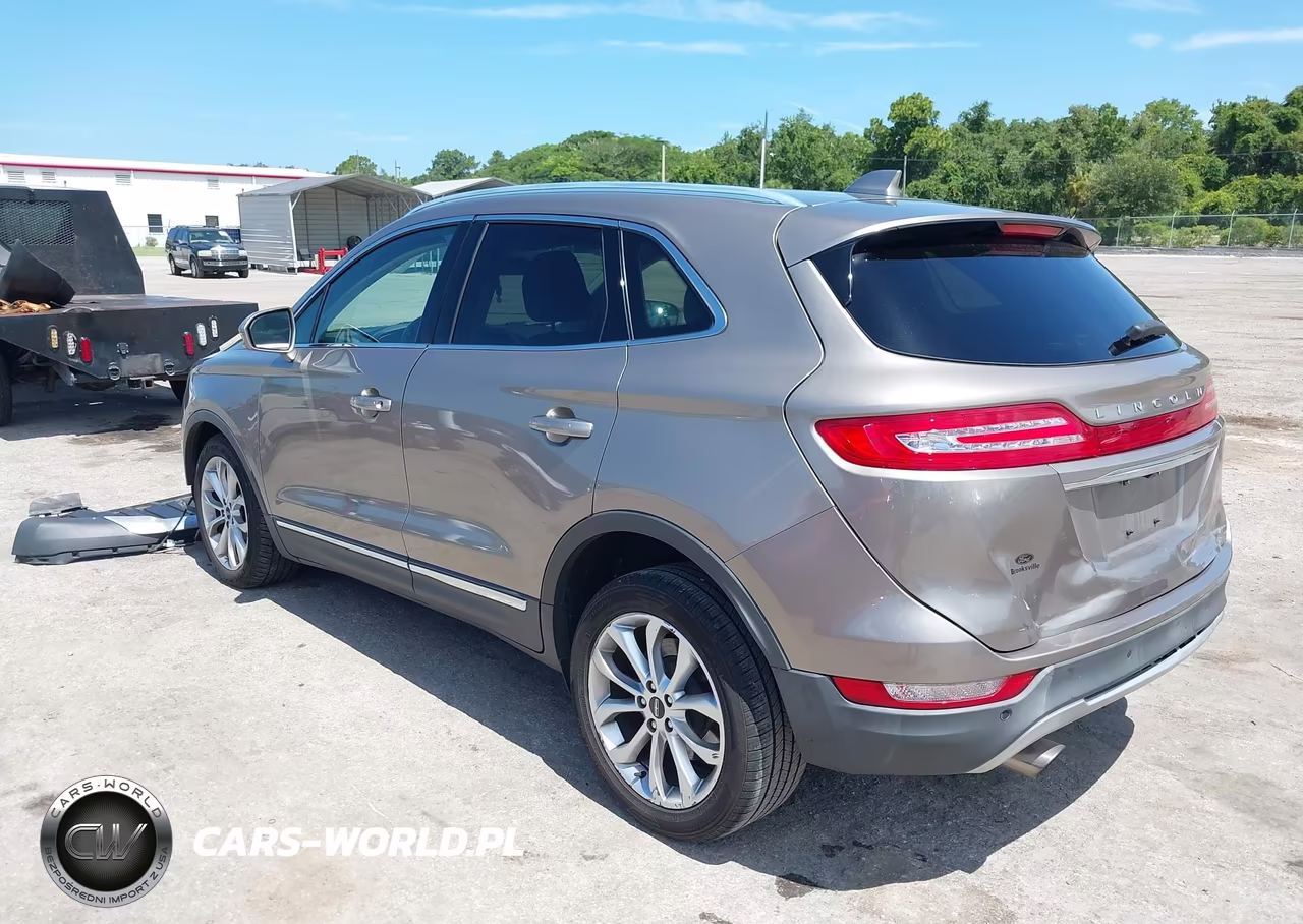 2019 Lincoln Mkc Select VIN:5LMCJ2C90KUL50183 - 3