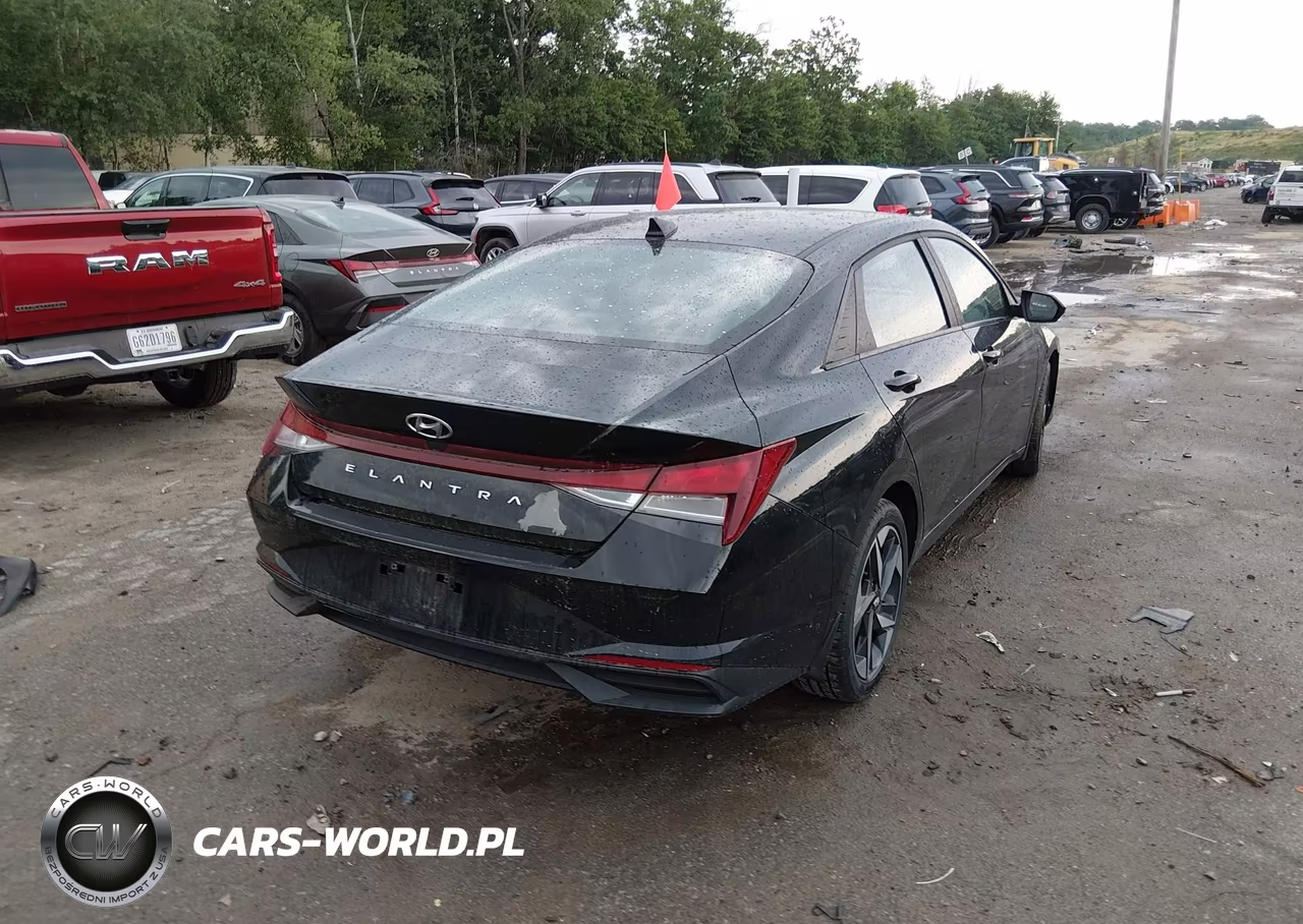 2023 Hyundai Elantra Sel VIN:KMHLS4AG1PU515758 - 4