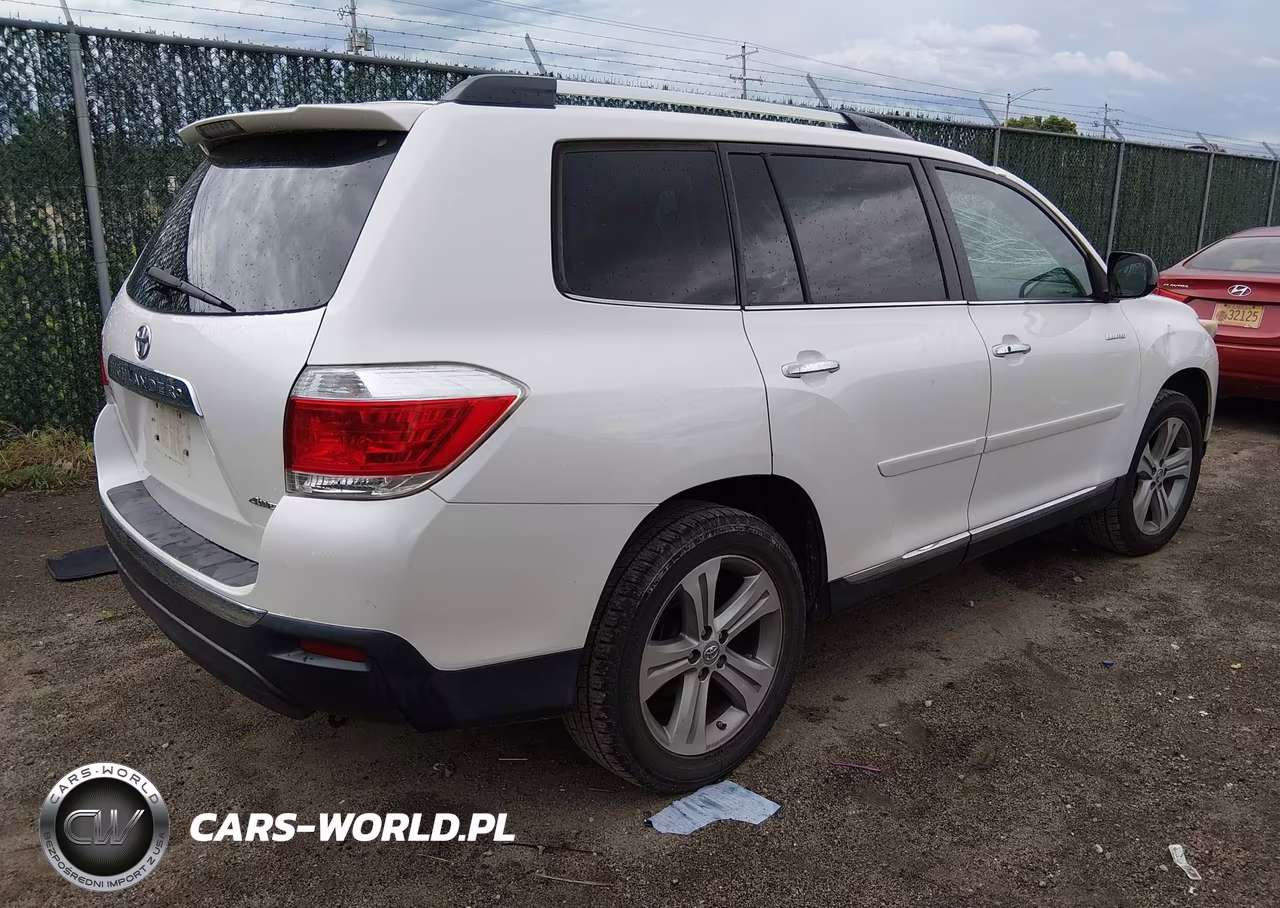 2011 Toyota Highlander Limited V6 VIN:5TDDK3EH5BS046709 - 4