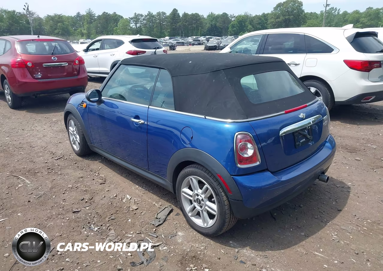 2013 Mini Convertible Cooper VIN:WMWZN3C51DT135572 - 3