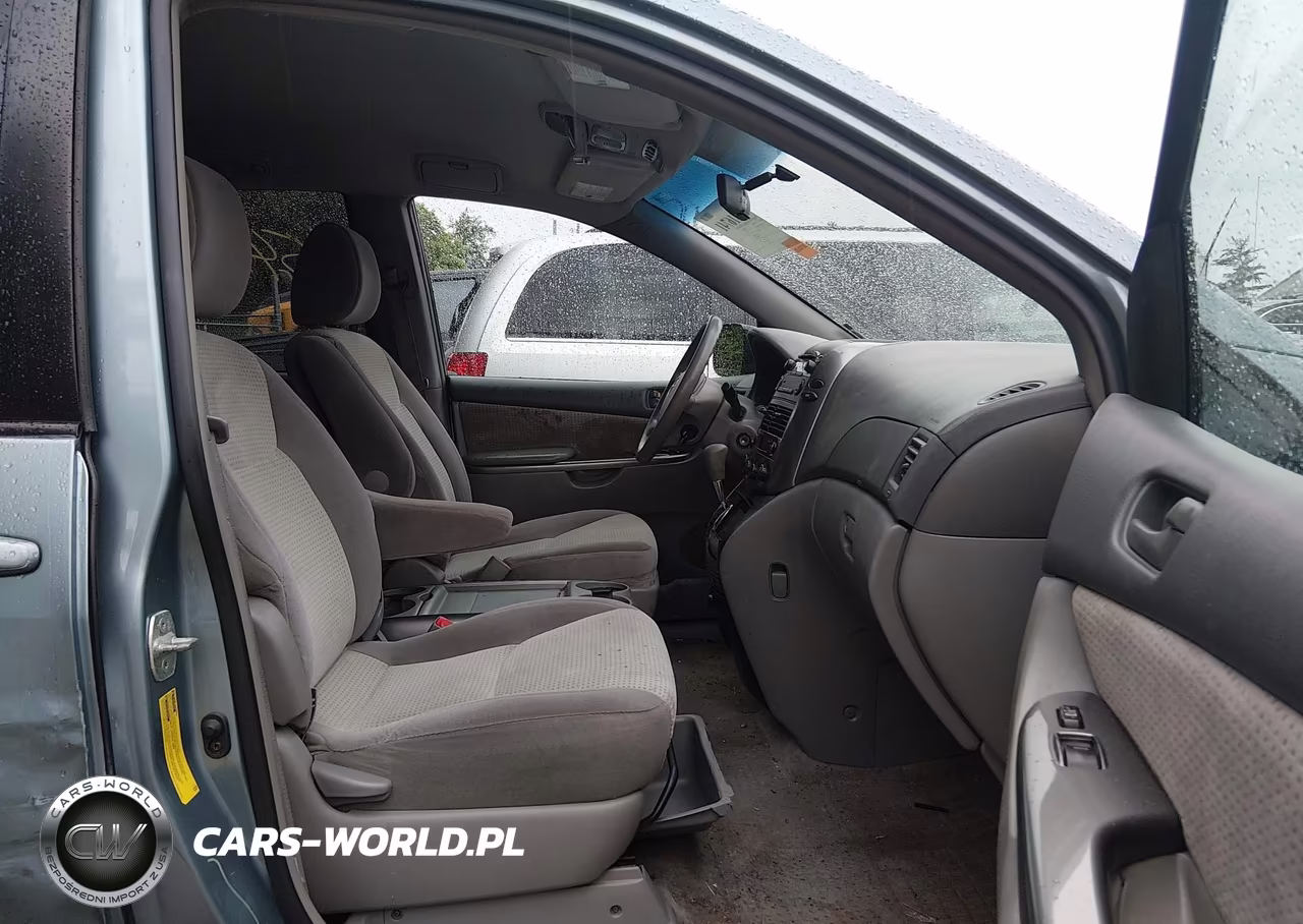 2009 Toyota Sienna Le VIN:5TDZK23C19S250716 - 5