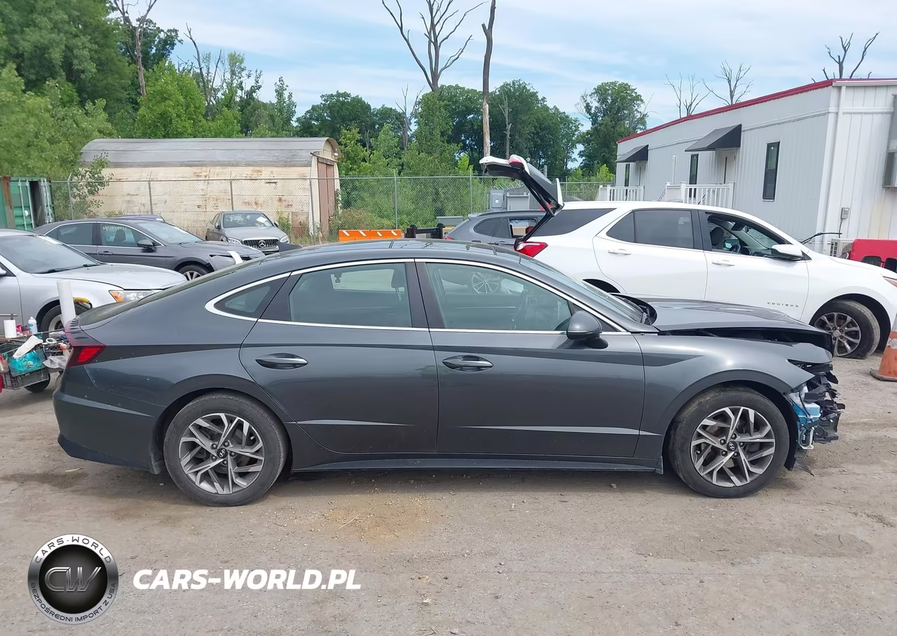 2023 Hyundai Sonata Sel VIN:KMHL14JAXPA255490 - 13