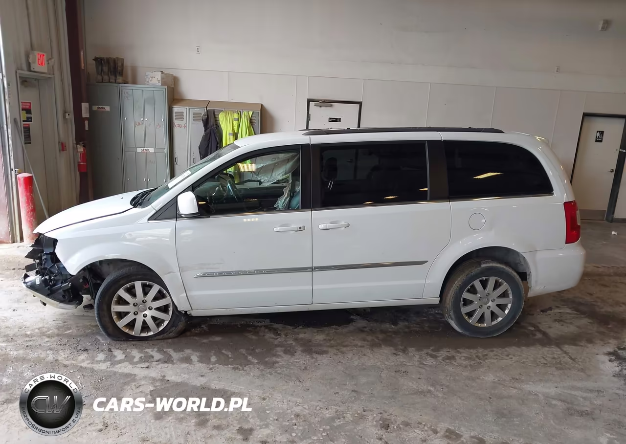 2014 Chrysler Town & Country Touring VIN:2C4RC1BG0ER442661 - 13
