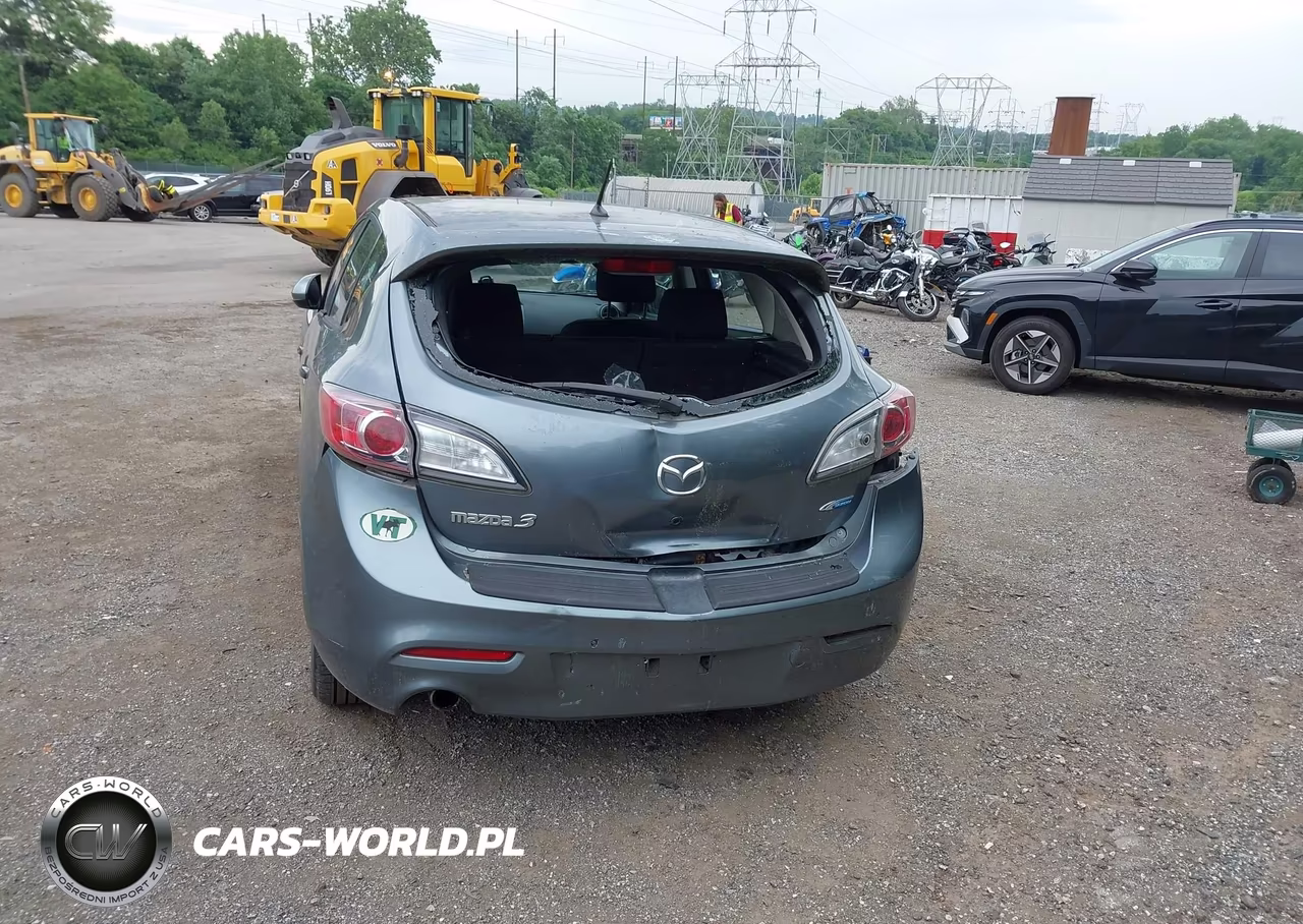 2013 Mazda Mazda3 I Touring VIN:JM1BL1LPXD1755879 - 12