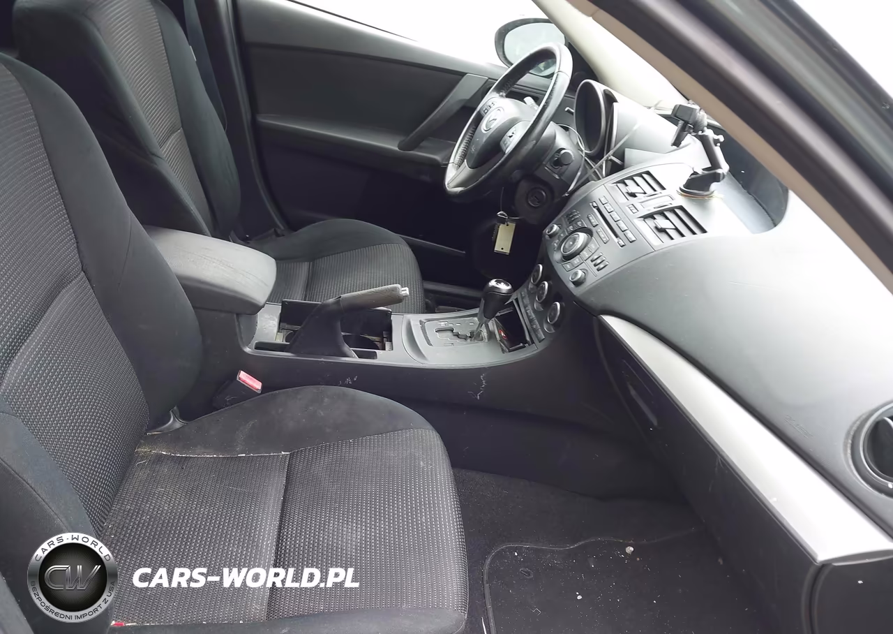 2013 Mazda Mazda3 I Touring VIN:JM1BL1LPXD1755879 - 5