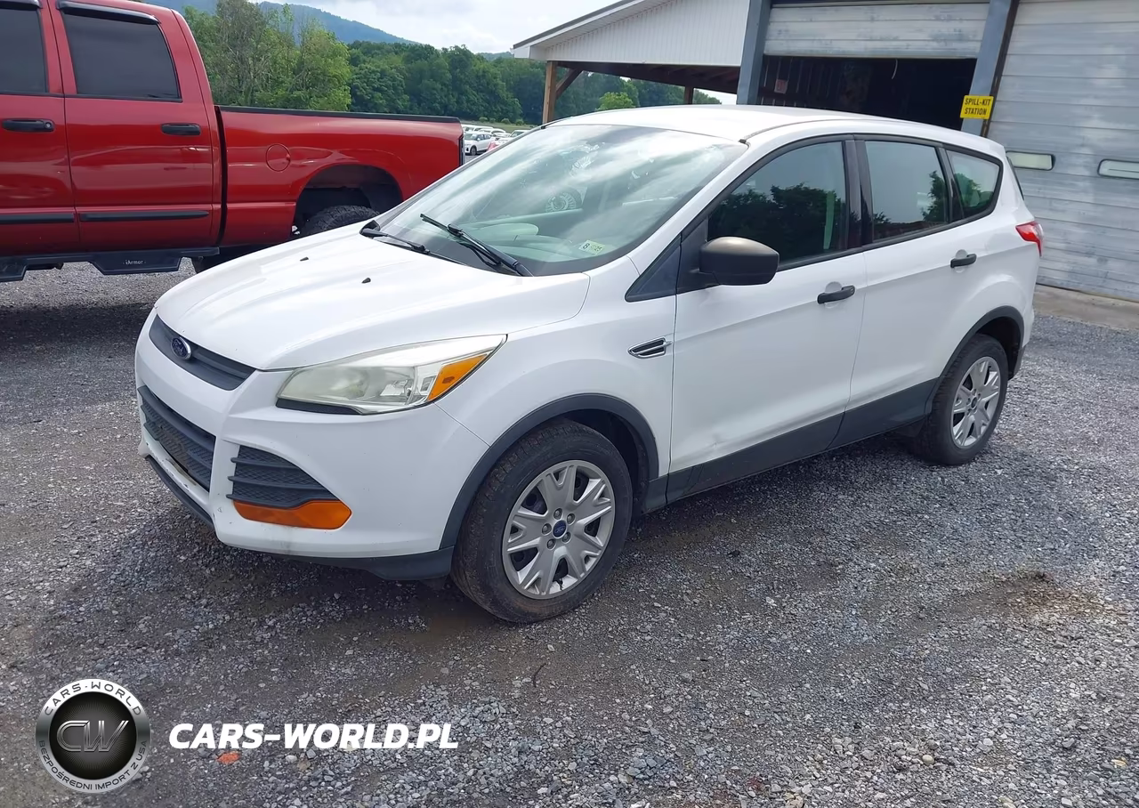 2013 Ford Escape S VIN:1FMCU0F79DUB44162 - 2