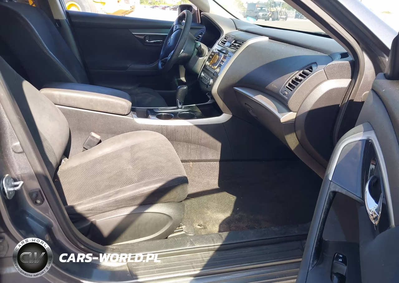 2014 Nissan Altima 2.5 S VIN:1N4AL3APXEC327848 - 5