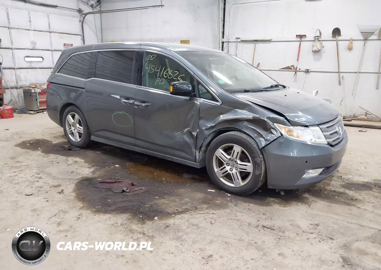 2013 Honda Odyssey Touring-Touring Elite – zdjęcie 1 z 18