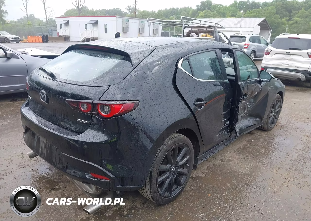 2024 Mazda Mazda3 2.5 S Select Sport VIN:JM1BPAKM1R1720831 - 4