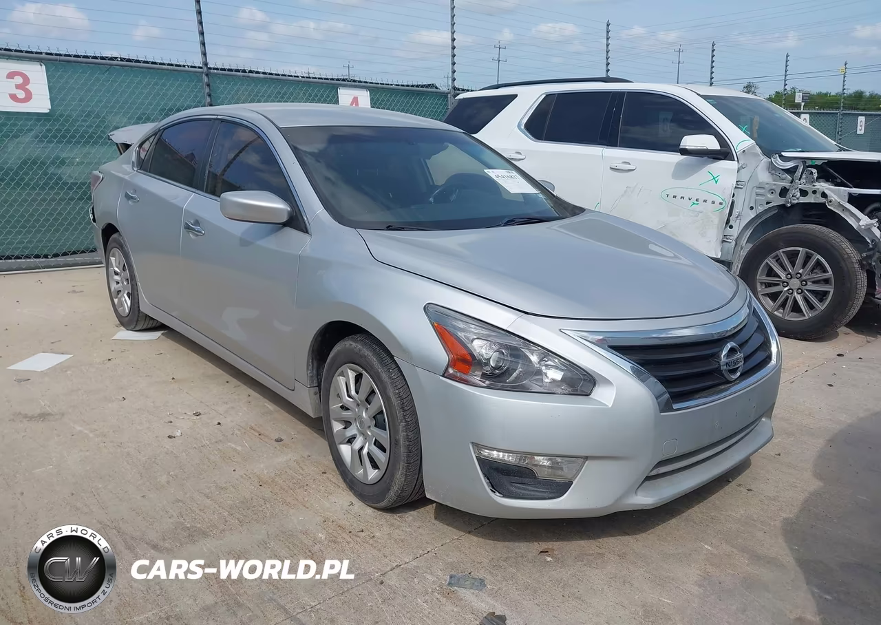 2014 Nissan Altima 2.5 S – zdjęcie 1 z 11