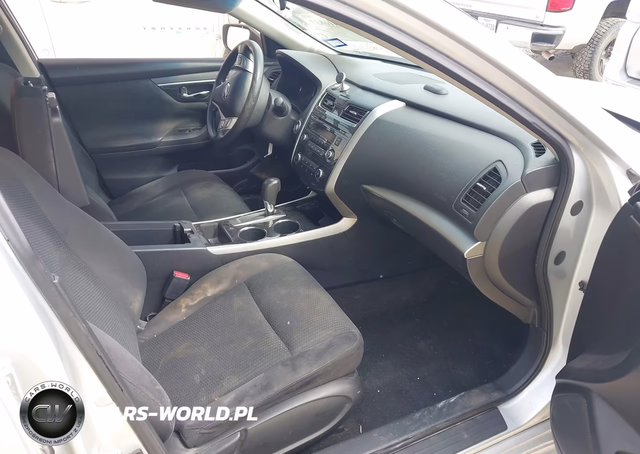 2014 Nissan Altima 2.5 S VIN:1N4AL3AP8EC140835 - 5