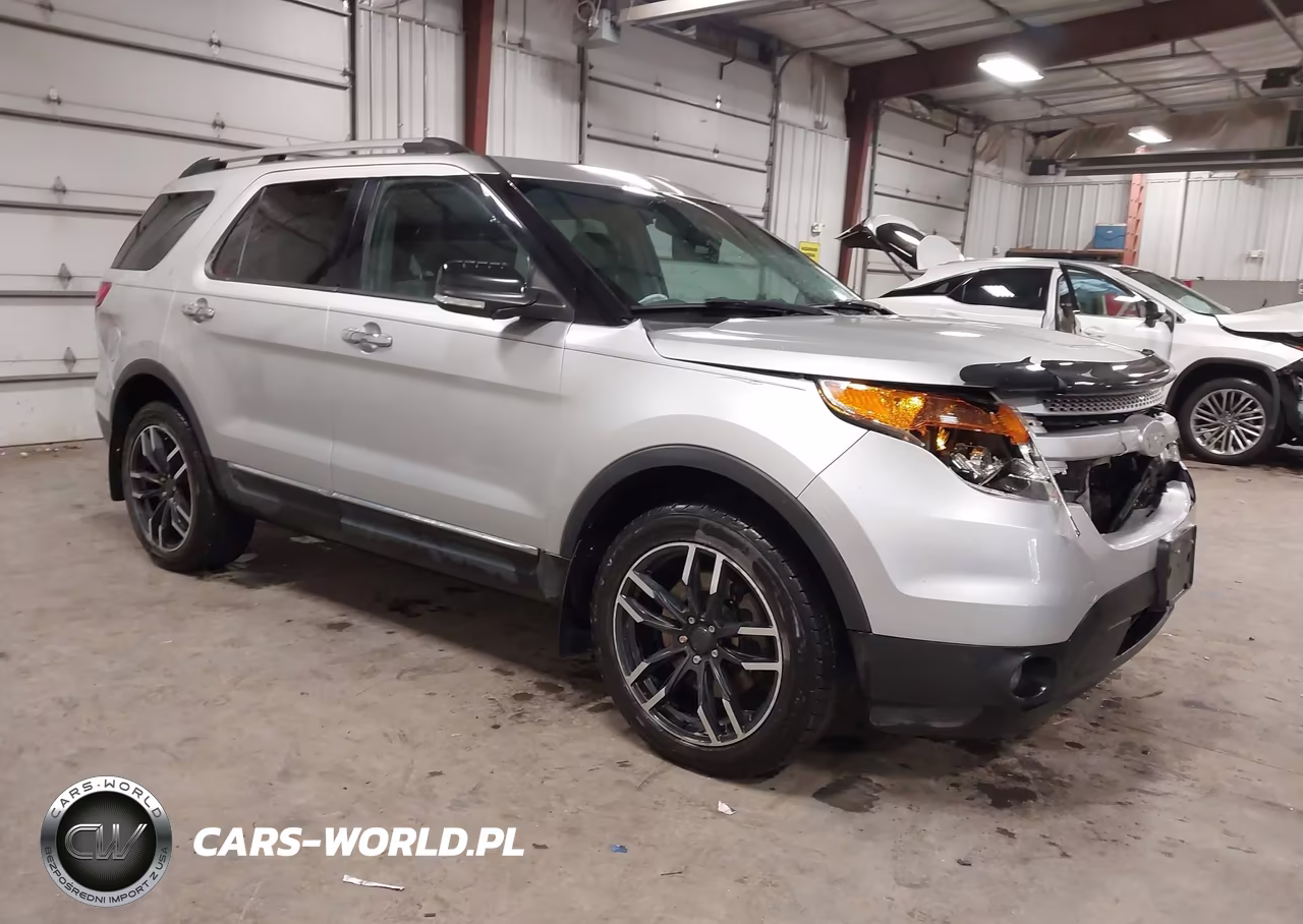 2015 Ford Explorer Xlt – zdjęcie 1 z 17