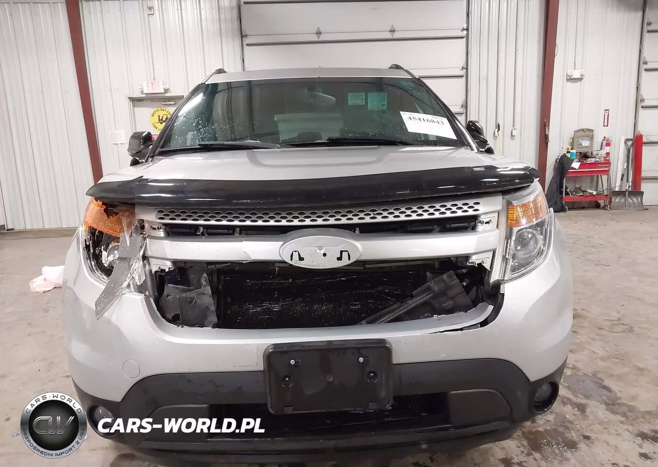 2015 Ford Explorer Xlt VIN:1FM5K8D80FGA26074 - 12
