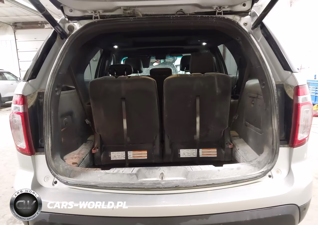 2015 Ford Explorer Xlt VIN:1FM5K8D80FGA26074 - 17