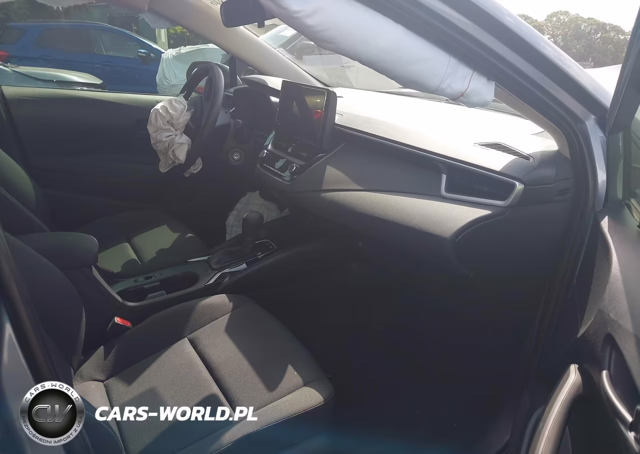 2026 Toyota Corolla Hybrid Hybrid Le VIN:JTDBCMFE6T3111326 - 5
