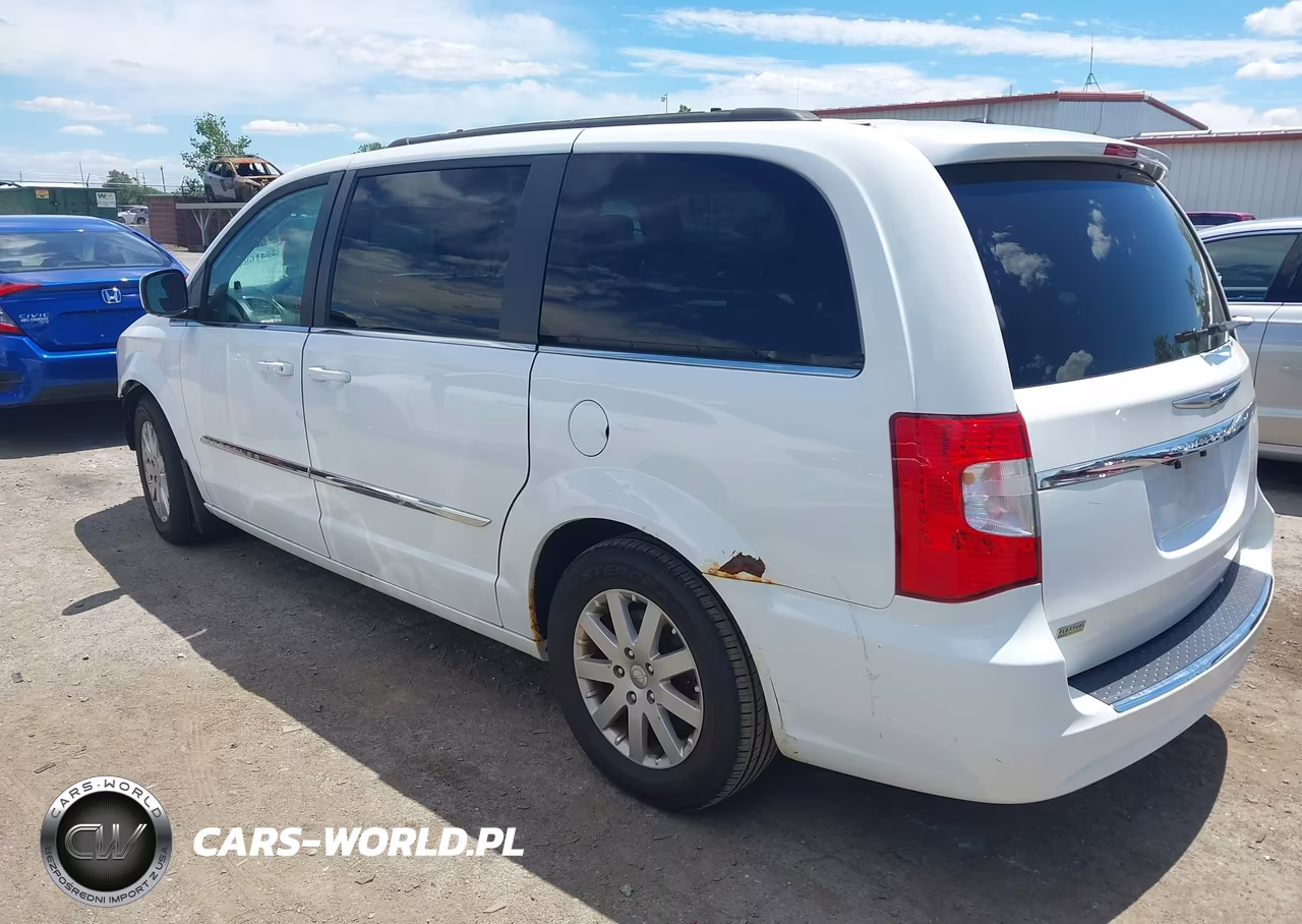 2013 Chrysler Town & Country Touring VIN:2C4RC1BG6DR822439 - 3