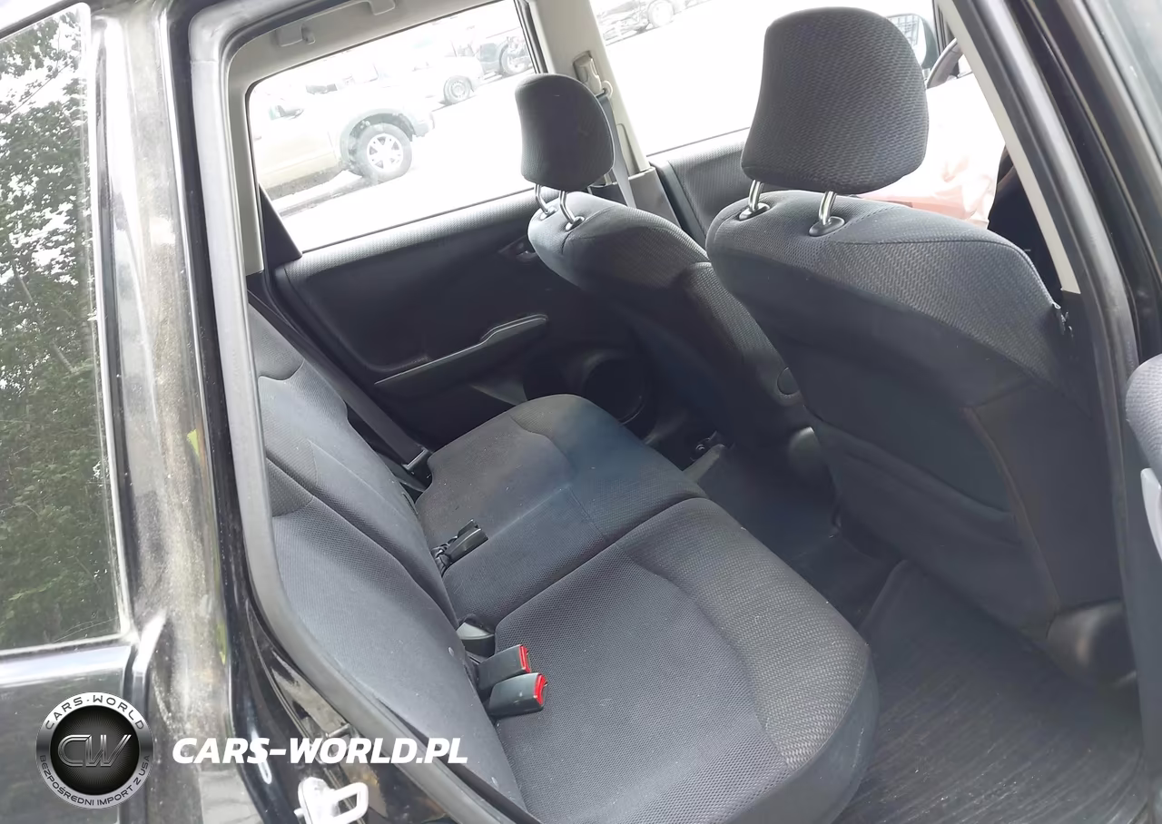 2012 Honda Fit Sport VIN:JHMGE8H54CC019246 - 8