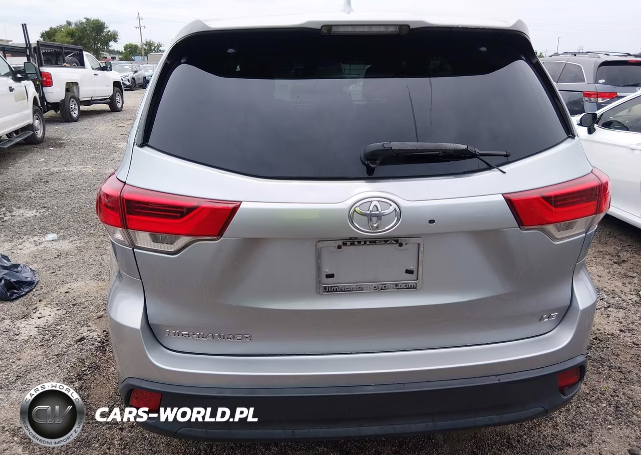 2017 Toyota Highlander Le Plus VIN:5TDZZRFH7HS198860 - 16