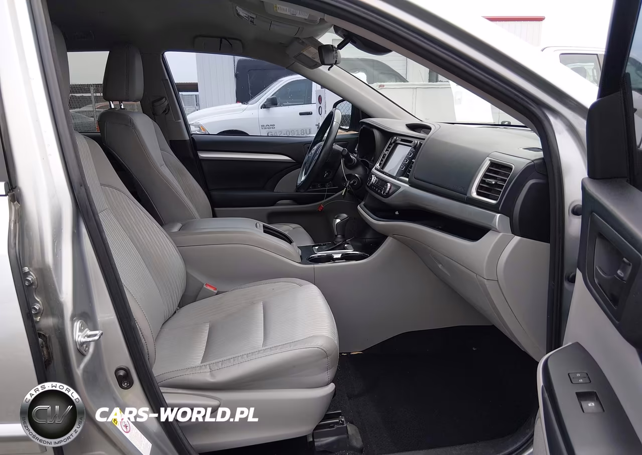 2017 Toyota Highlander Le Plus VIN:5TDZZRFH7HS198860 - 5