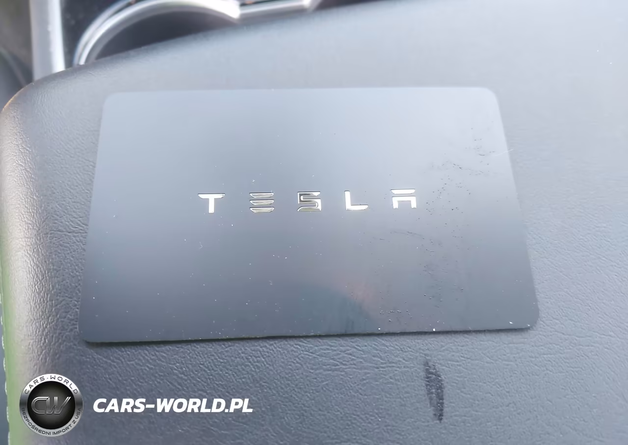 2018 Tesla Model 3 Long Range-Performance VIN:5YJ3E1EB6JF133668 - 11