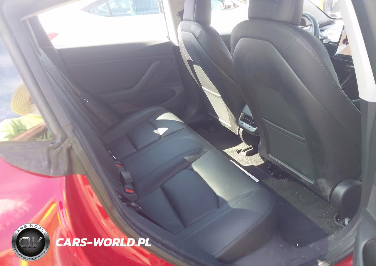2018 Tesla Model 3 Long Range-Performance VIN:5YJ3E1EB6JF133668 - 8