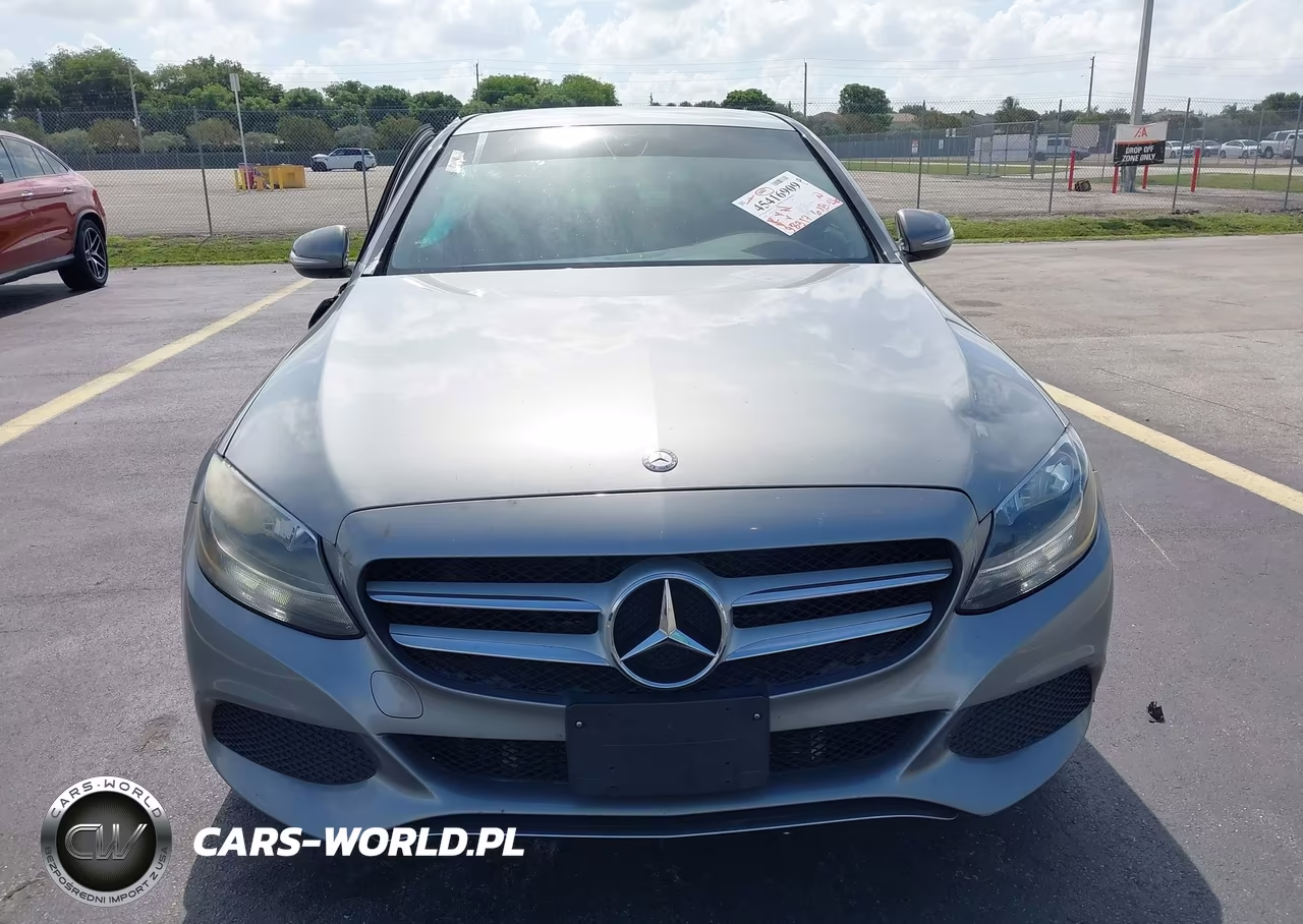 2015 Mercedes-Benz C 300 4Matic VIN:55SWF4KB3FU071703 - 12