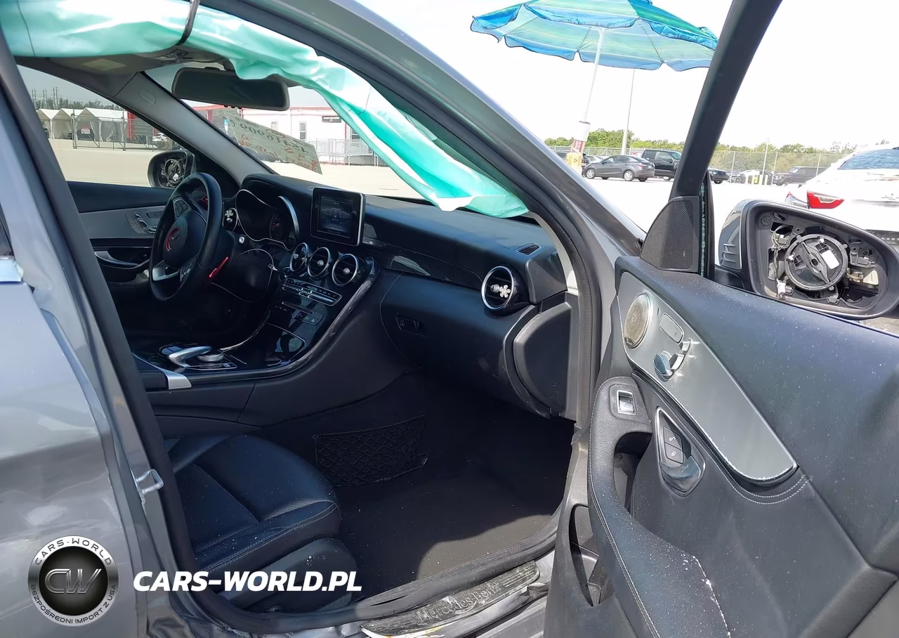 2015 Mercedes-Benz C 300 4Matic VIN:55SWF4KB3FU071703 - 5