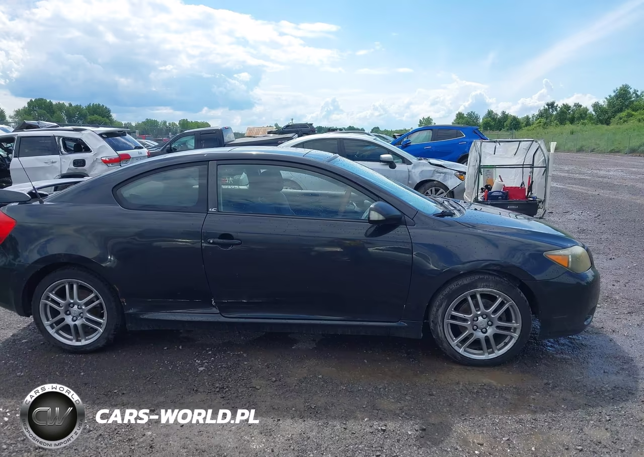 2007 Scion Tc VIN:JTKDE177670206812 - 13