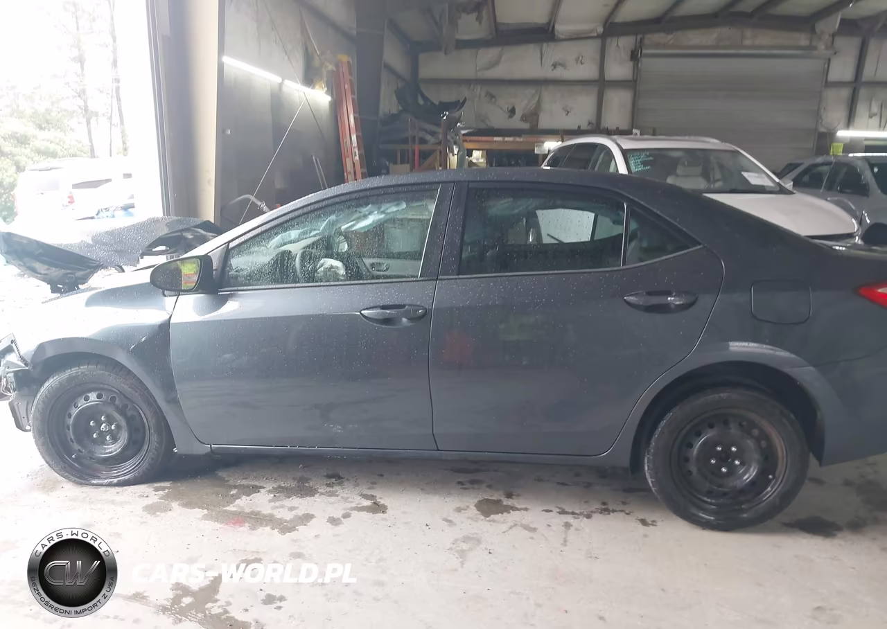 2015 Toyota Corolla Le VIN:2T1BURHE8FC349083 - 14