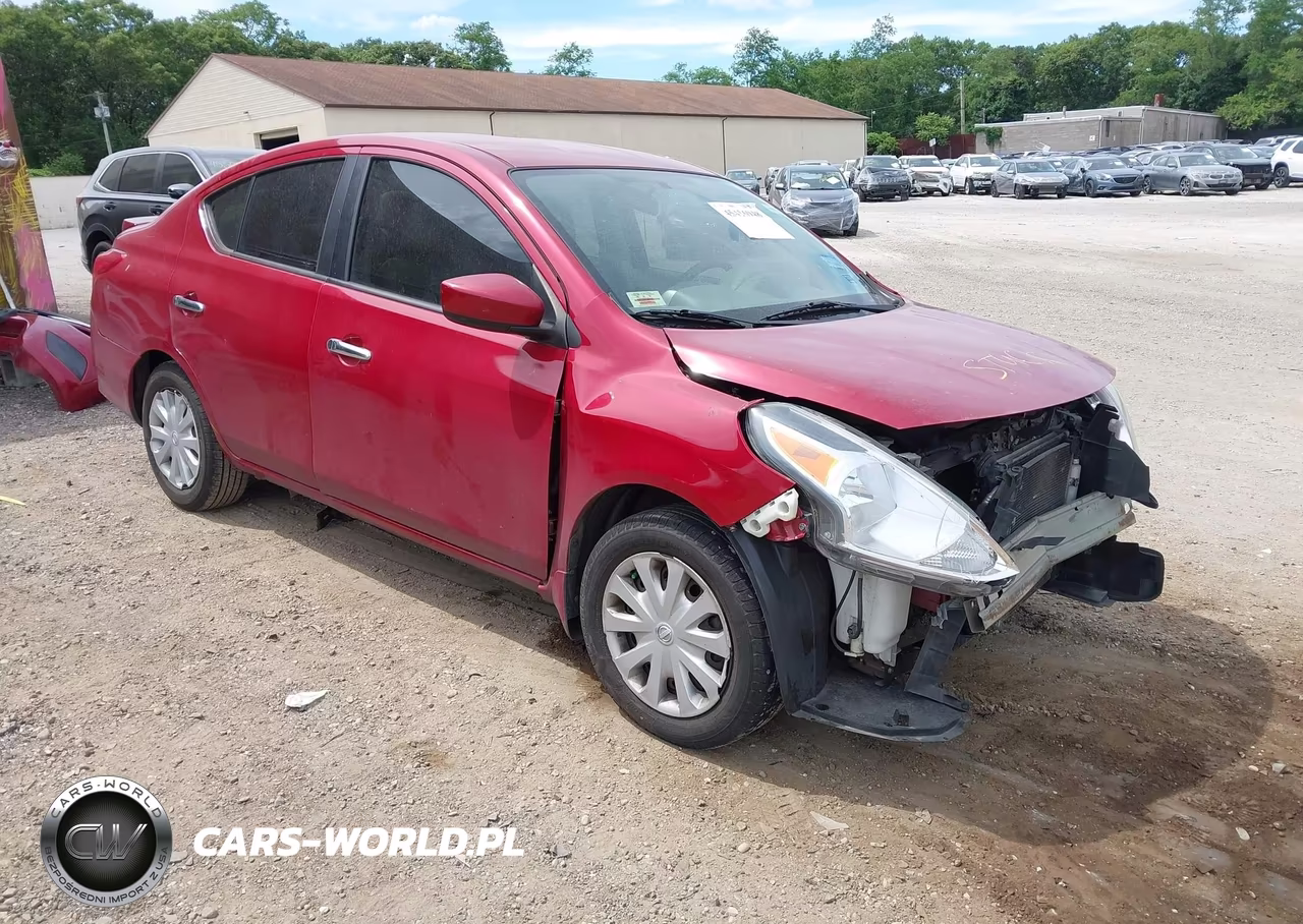 2015 Nissan Versa 1.6 Sv – zdjęcie 1 z 17