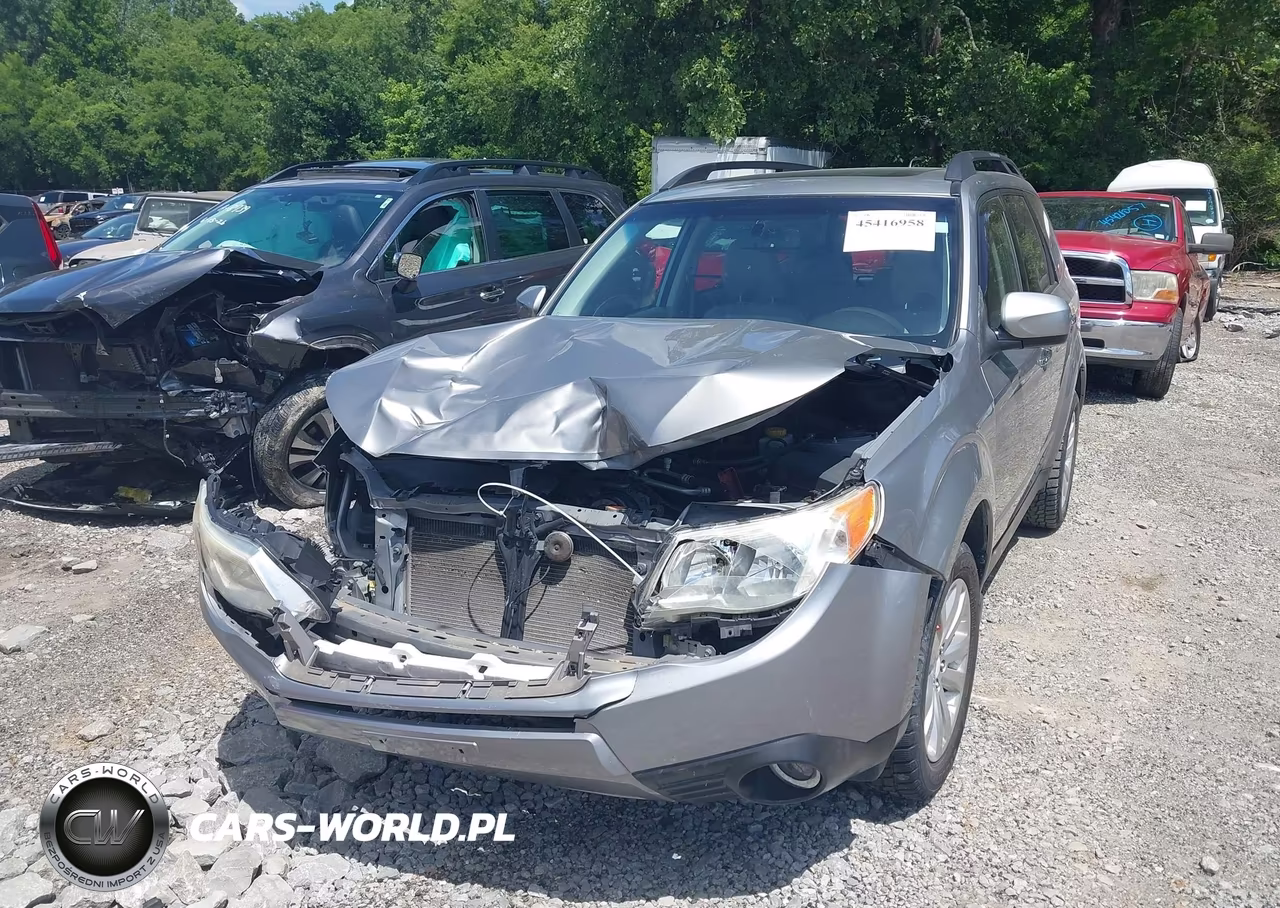 2011 Subaru Forester 2.5X Premium VIN:JF2SHBDC2BG768317 - 6