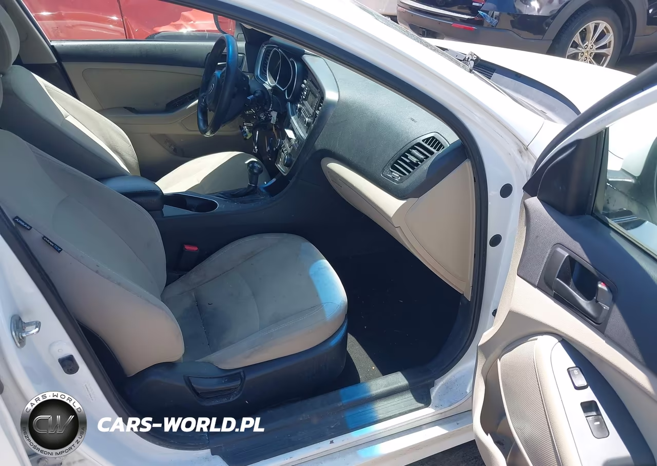 2015 Kia Optima Lx VIN:5XXGM4A71FG464119 - 5