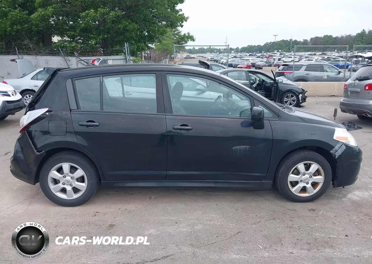 2010 Nissan Versa 1.8Sl VIN:3N1BC1CP7AL376314 - 13