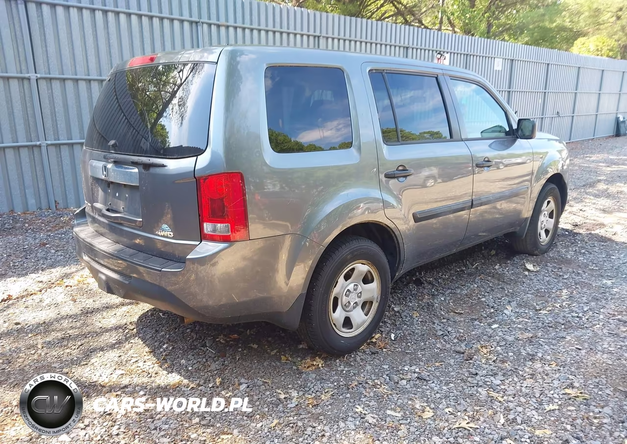2013 Honda Pilot Lx VIN:5FNYF4H28DB062199 - 4