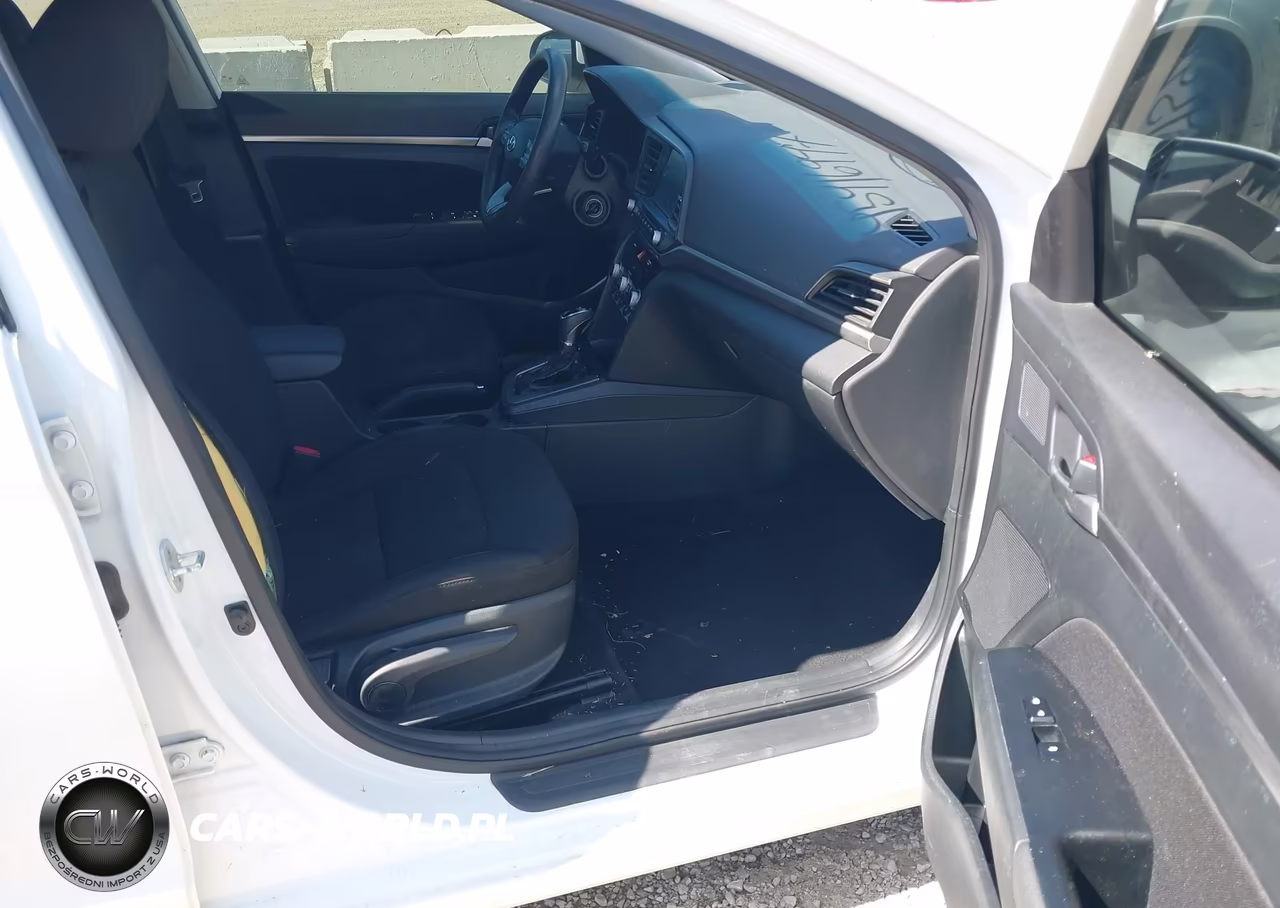 2020 Hyundai Elantra Sel VIN:5NPD84LFXLH569043 - 5