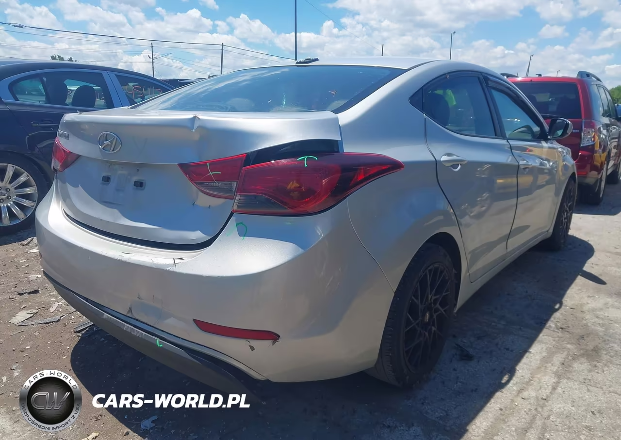 2016 Hyundai Elantra Se VIN:5NPDH4AE2GH735538 - 4