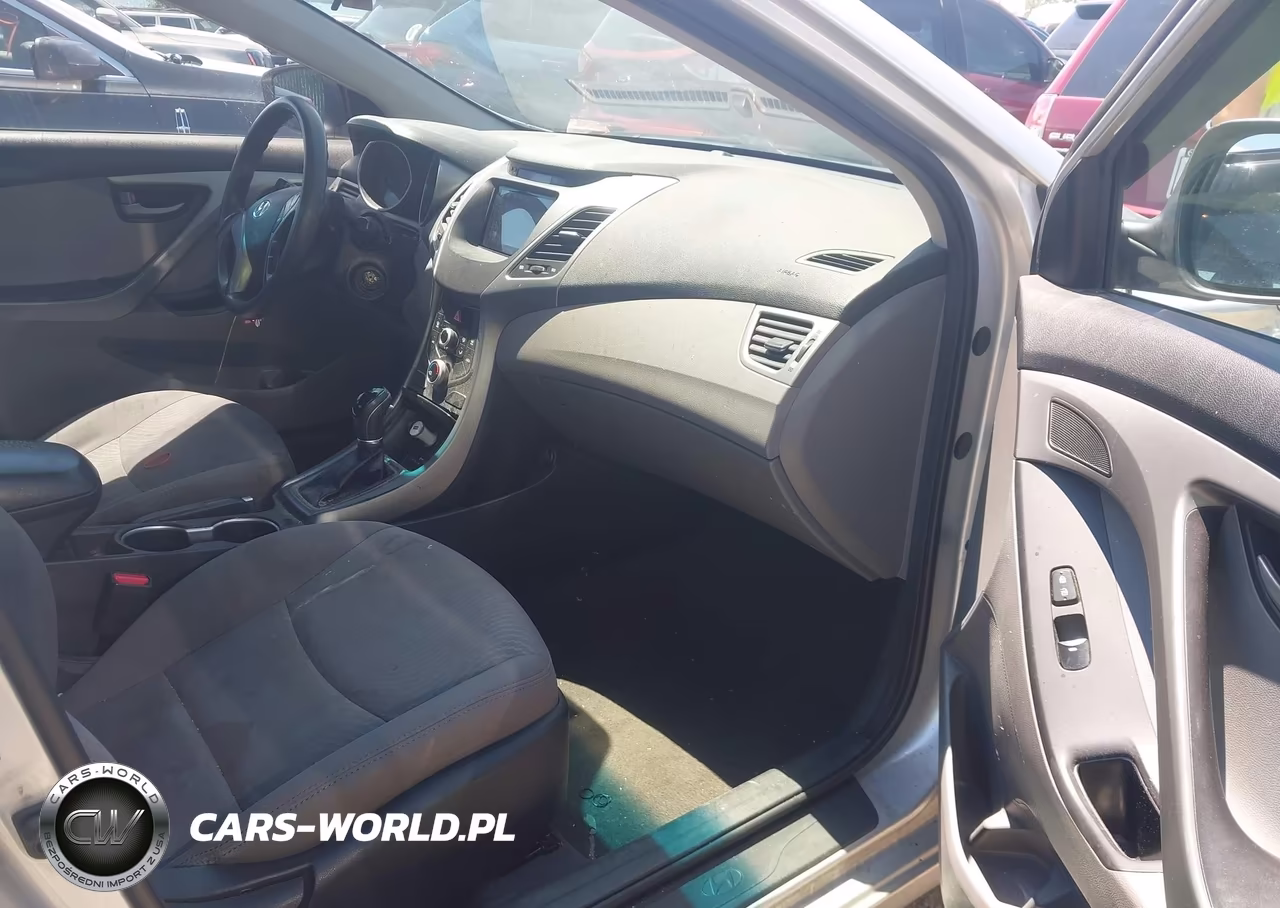 2016 Hyundai Elantra Se VIN:5NPDH4AE2GH735538 - 5