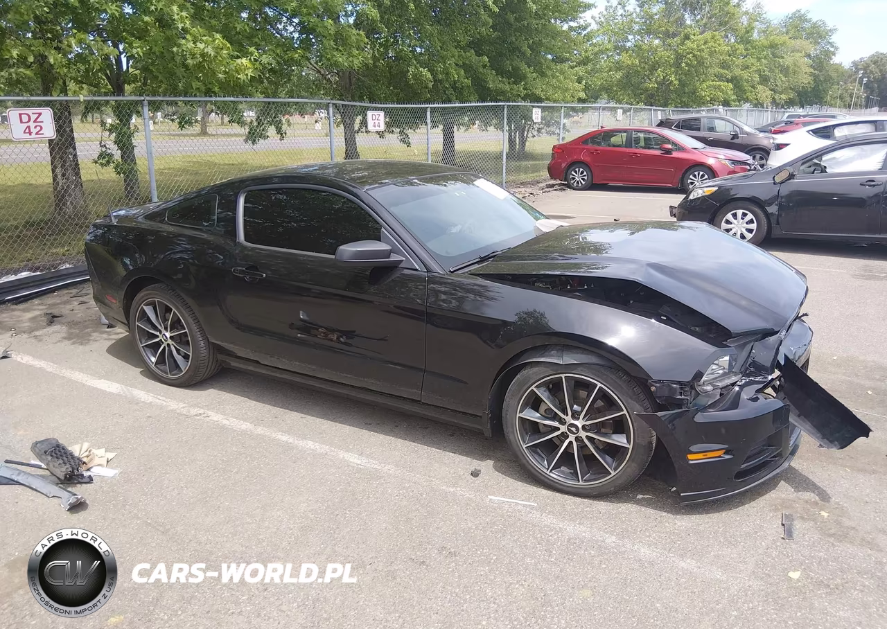 2014 Ford Mustang V6 – zdjęcie 1 z 16