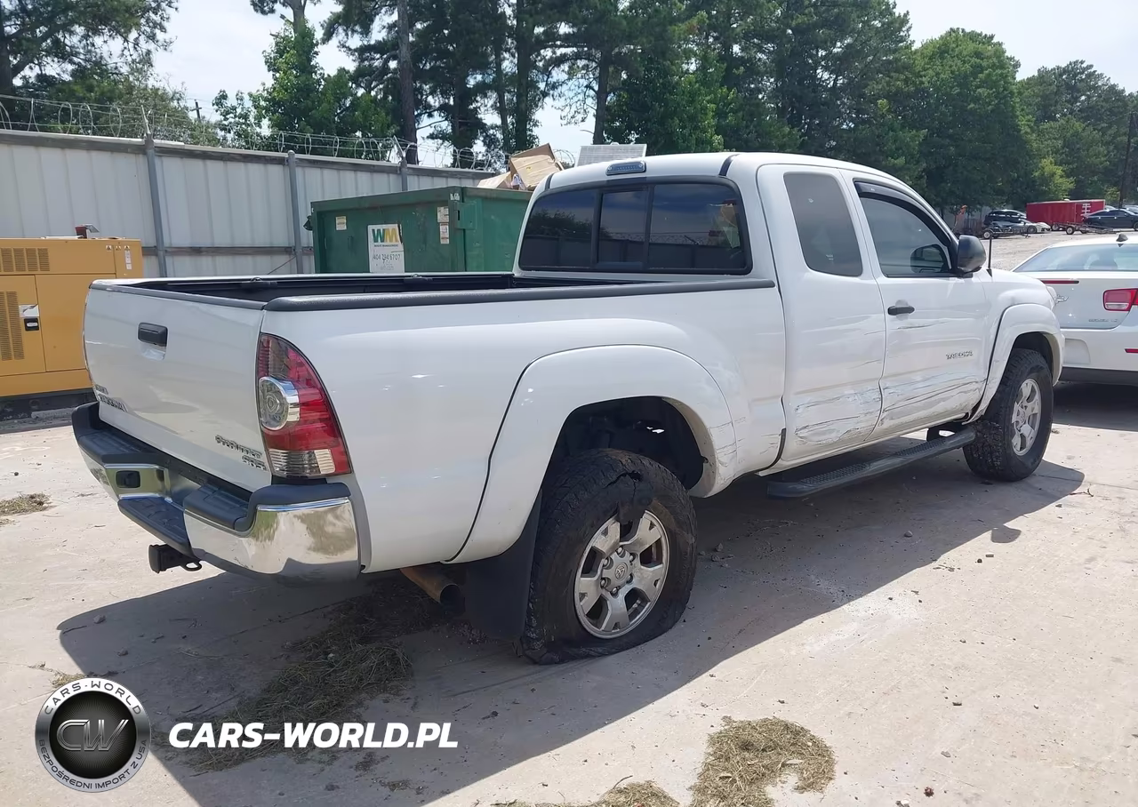 2012 Toyota Tacoma Prerunner VIN:5TFTX4GNXCX011391 - 4